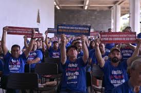 Trabalhadores de saneamento